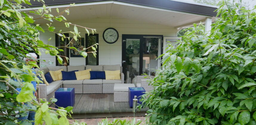 Kunststof chalet K94